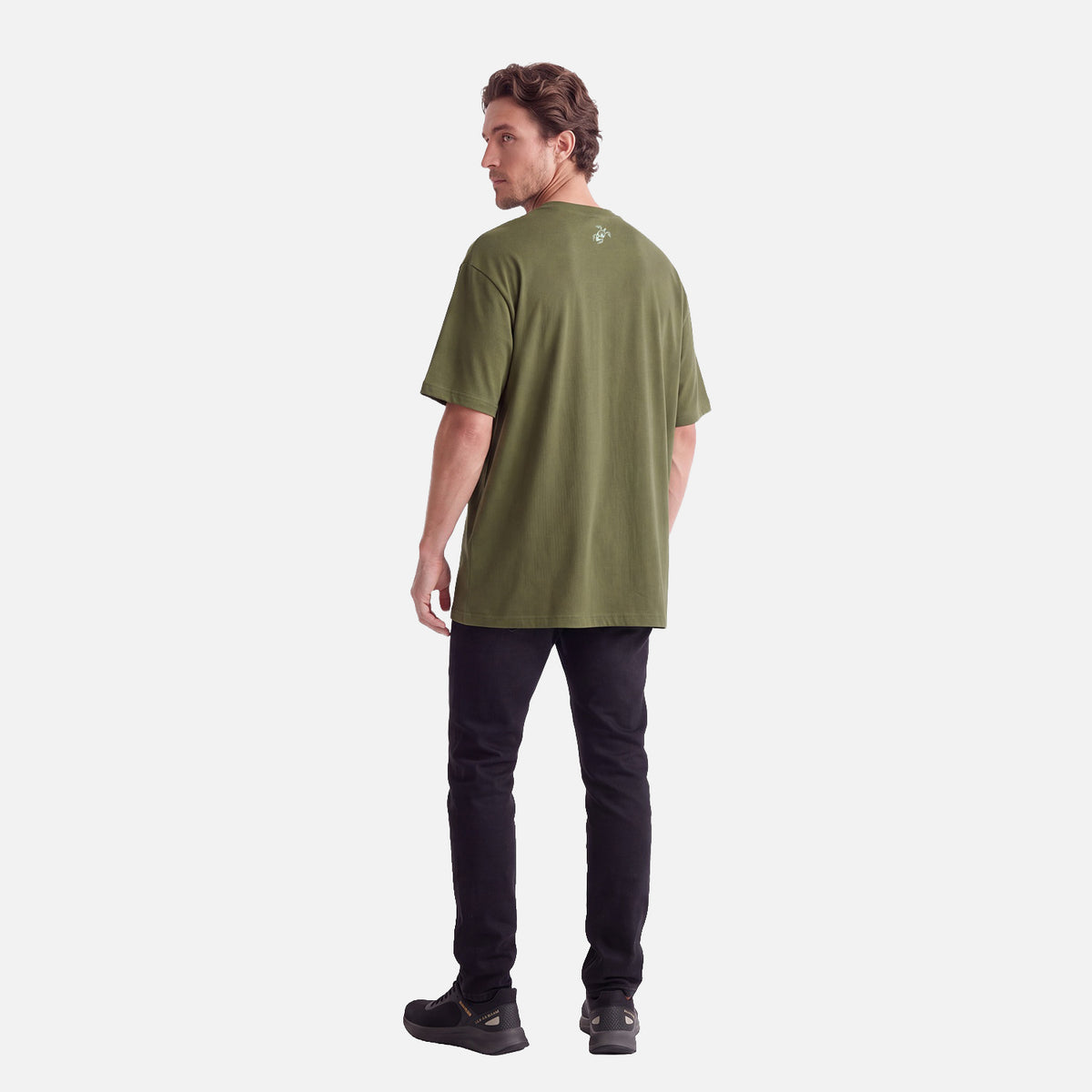 Polera Hombre Logo Verde Musgo Haka Honu