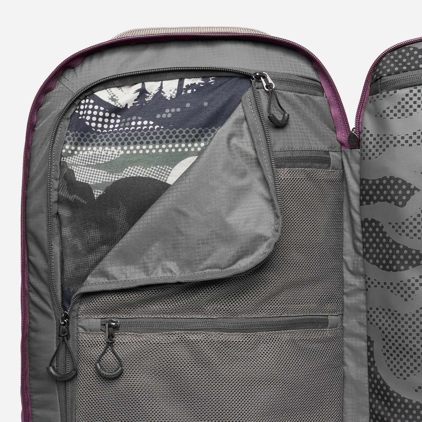 Mochila Viajera 35L Morado Haka Honu