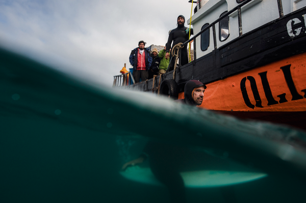 Diego Medina, la leyenda viviente del surf chileno.