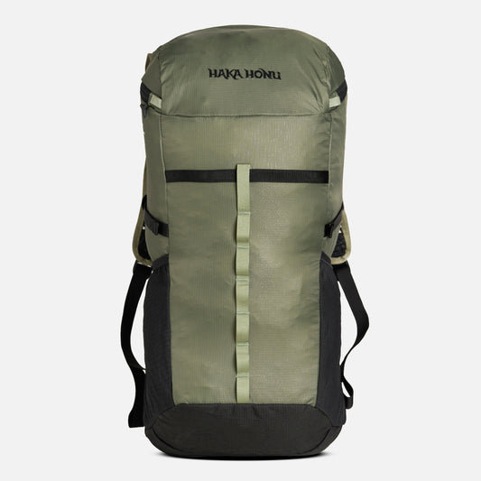 Mochila Peso Pluma 25L Verde Militar  Haka Honu