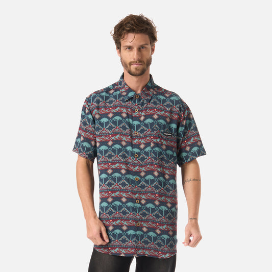Camisa Hombre Good Karma Print Azul Noche Haka Honu