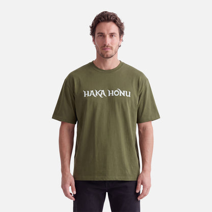 Polera Hombre Logo Verde Musgo Haka Honu