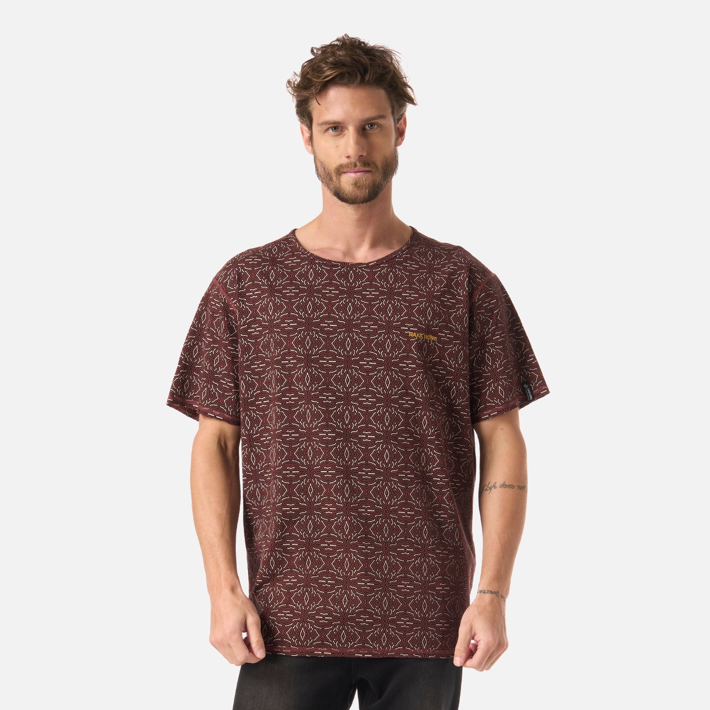 Polera Hombre Bi-curioso Print Vino Haka Honu