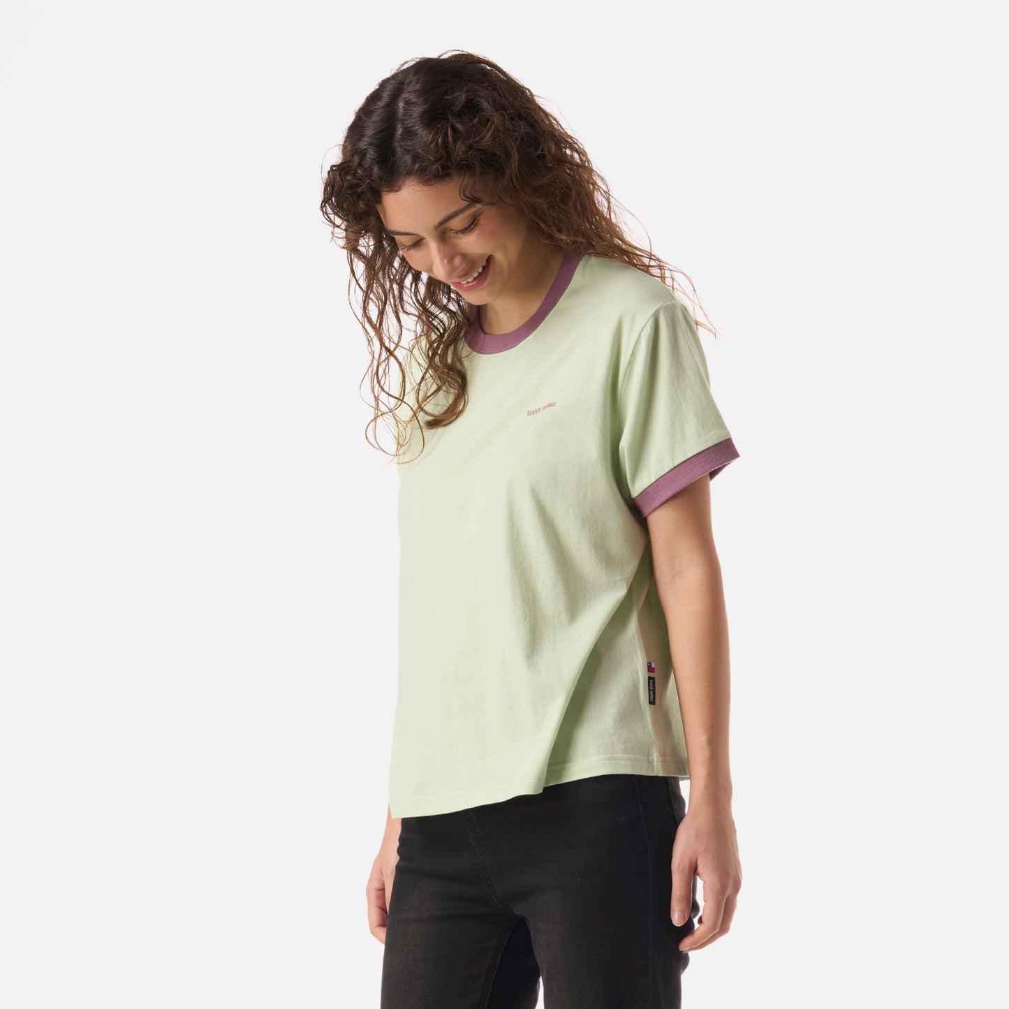 Polera Mujer Cosas Extranas Menta Haka Honu