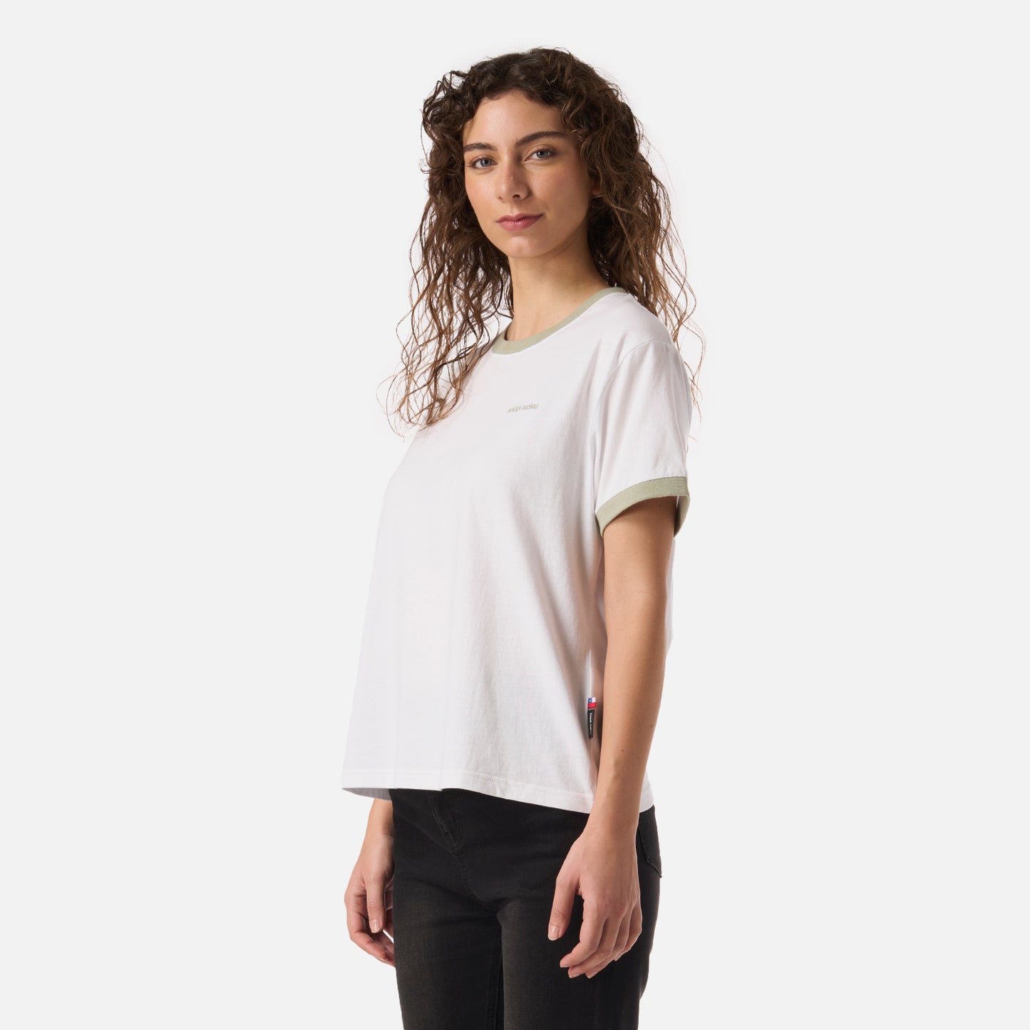 Polera Mujer Cosas Extranas Blanco Haka Honu