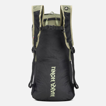 Mochila Peso Pluma 25L Verde Haka Honu
