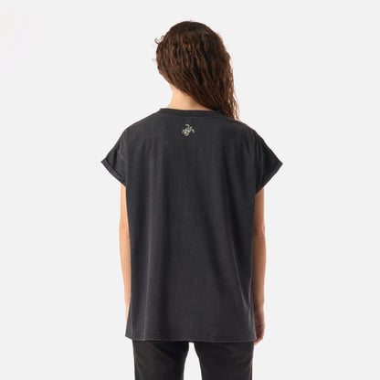 Polera Mujer Garza Negro Haka Honu