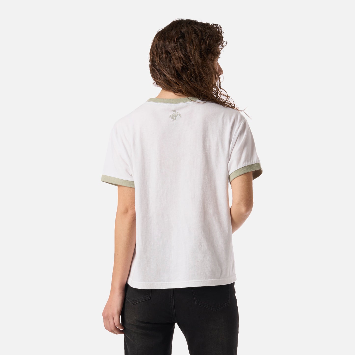 Polera Mujer Cosas Extranas Blanco Haka Honu