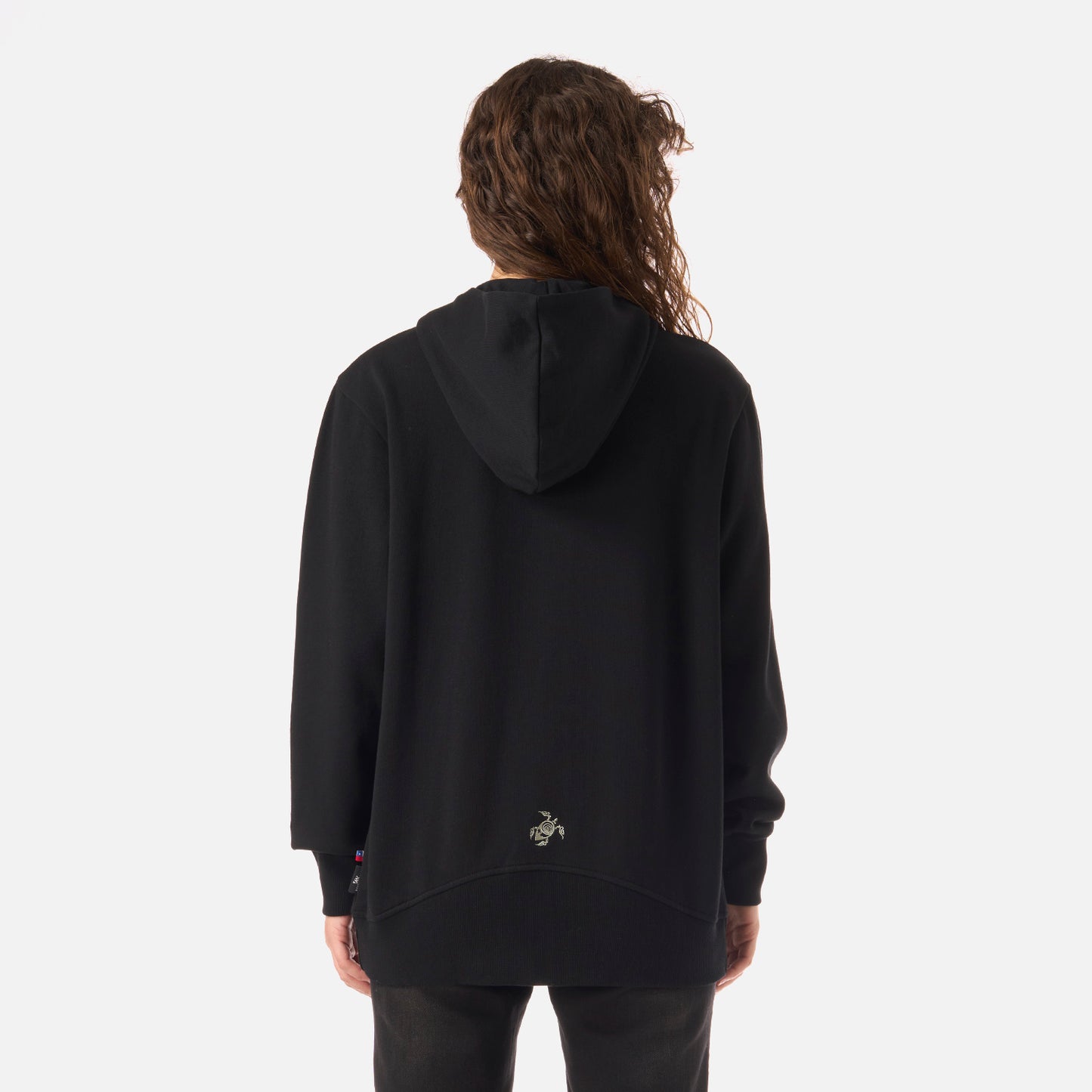Polerón Mujer Motomami Full Zip Negro Haka Honu