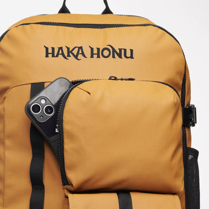 Mochila Trome 28L Mostaza Haka Honu