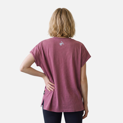 Polera Mujer Garza Burdeo Haka Honu