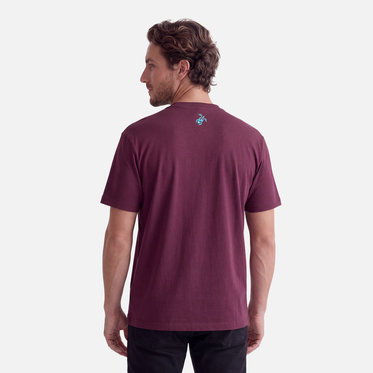 Polera Hombre Logo Morado Oscuro Haka Honu