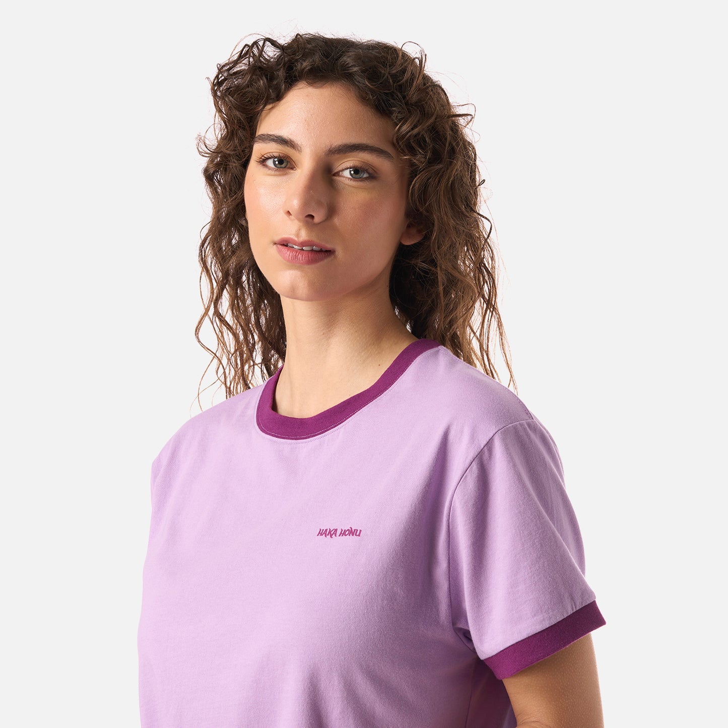 Polera Mujer Cosas Extranas Lavanda Haka Honu