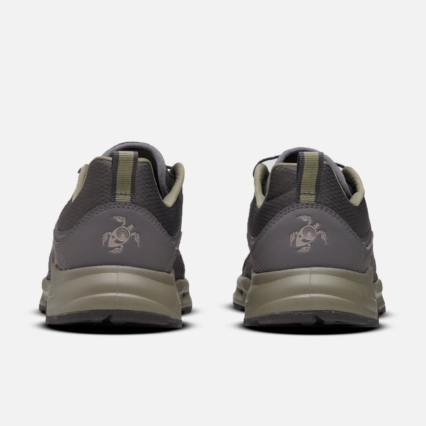 Zapatilla Hombre Radal Gris Haka Honu