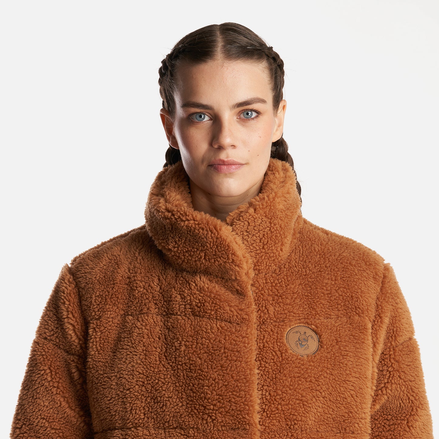 Chaqueta Mujer Aterciopelada Camel Haka Honu