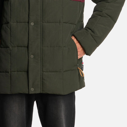 Chaqueta Hombre Aislado Verde Militar Haka Honu