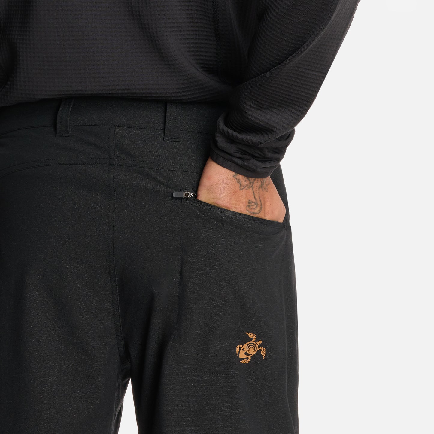 Pantalón Hombre Desmontalo Negro Haka Honu