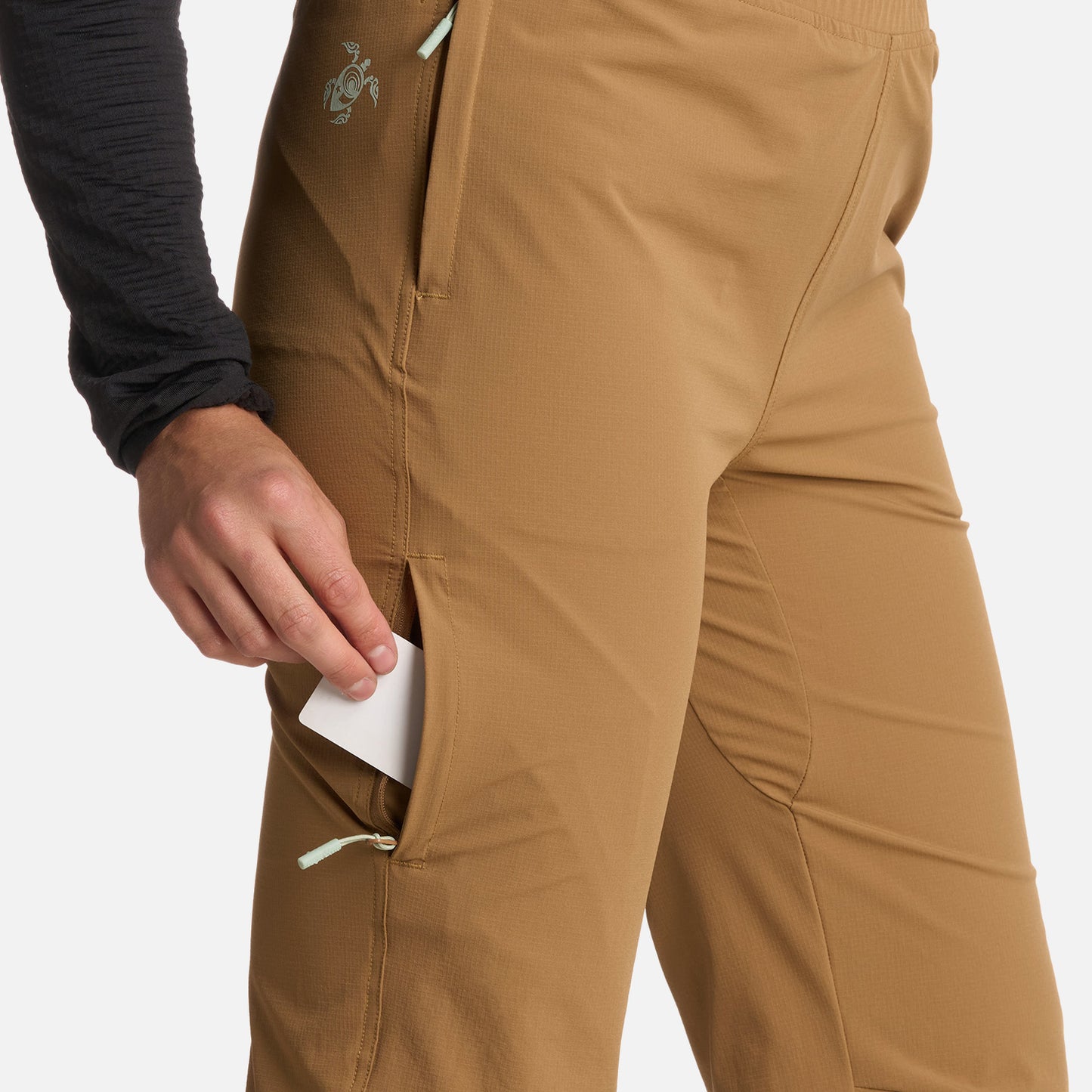 Pantalón Mujer Versatiro Café Claro Haka Honu