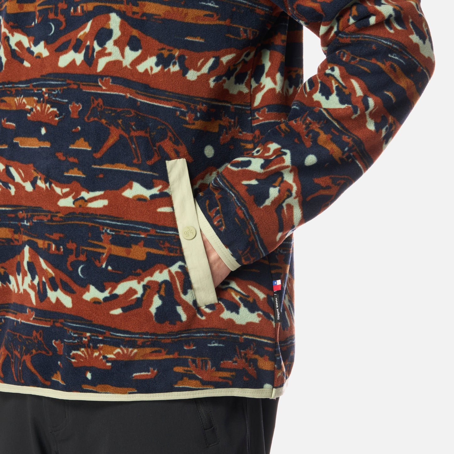 Polar Hombre Tokerau Print Terracota Haka Honu