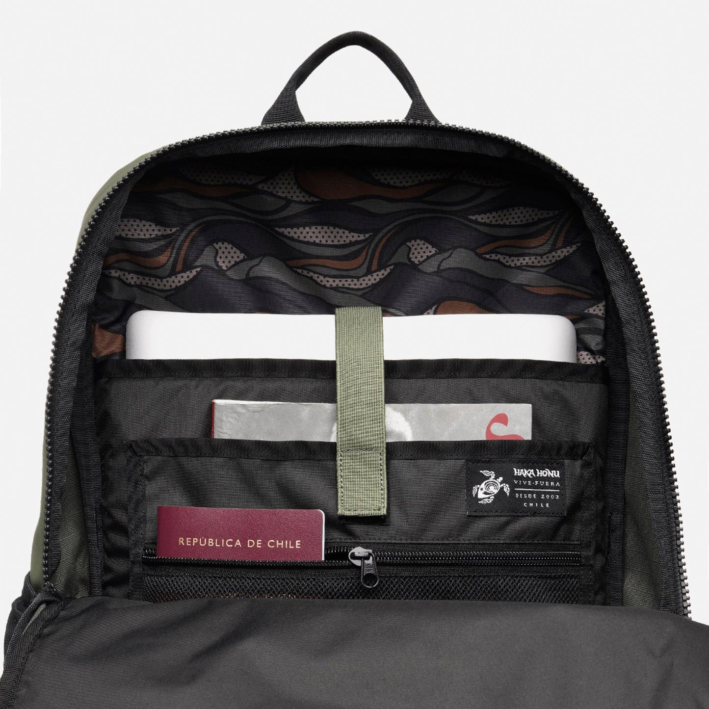 Mochila Trome 28L Verde Militar  Haka Honu