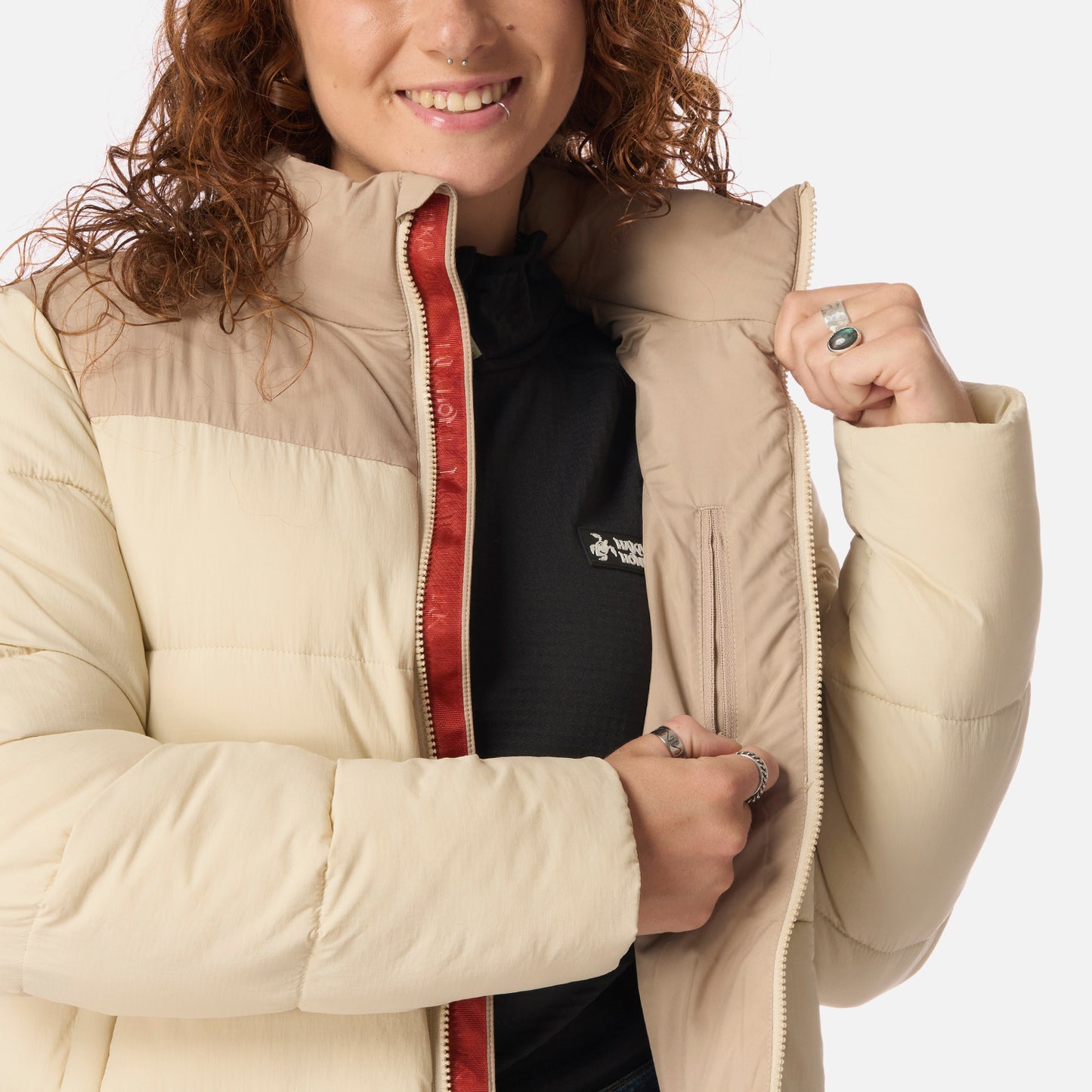 Chaqueta Mujer Aislada Taupe Haka Honu