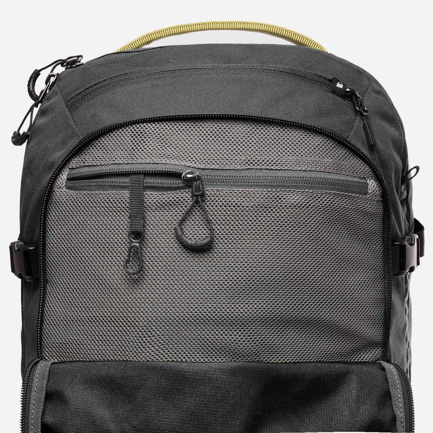 Mochila Viajera 35L Negro Haka Honu