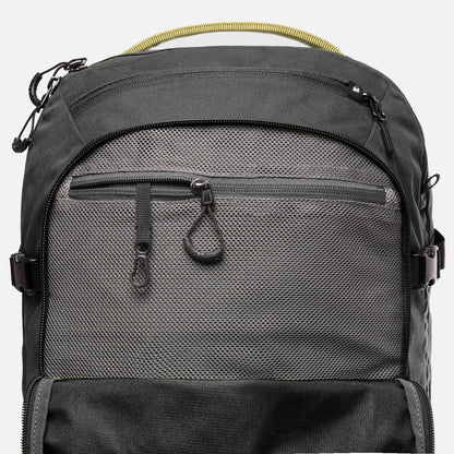 Mochila Viajera 35L Negro Haka Honu