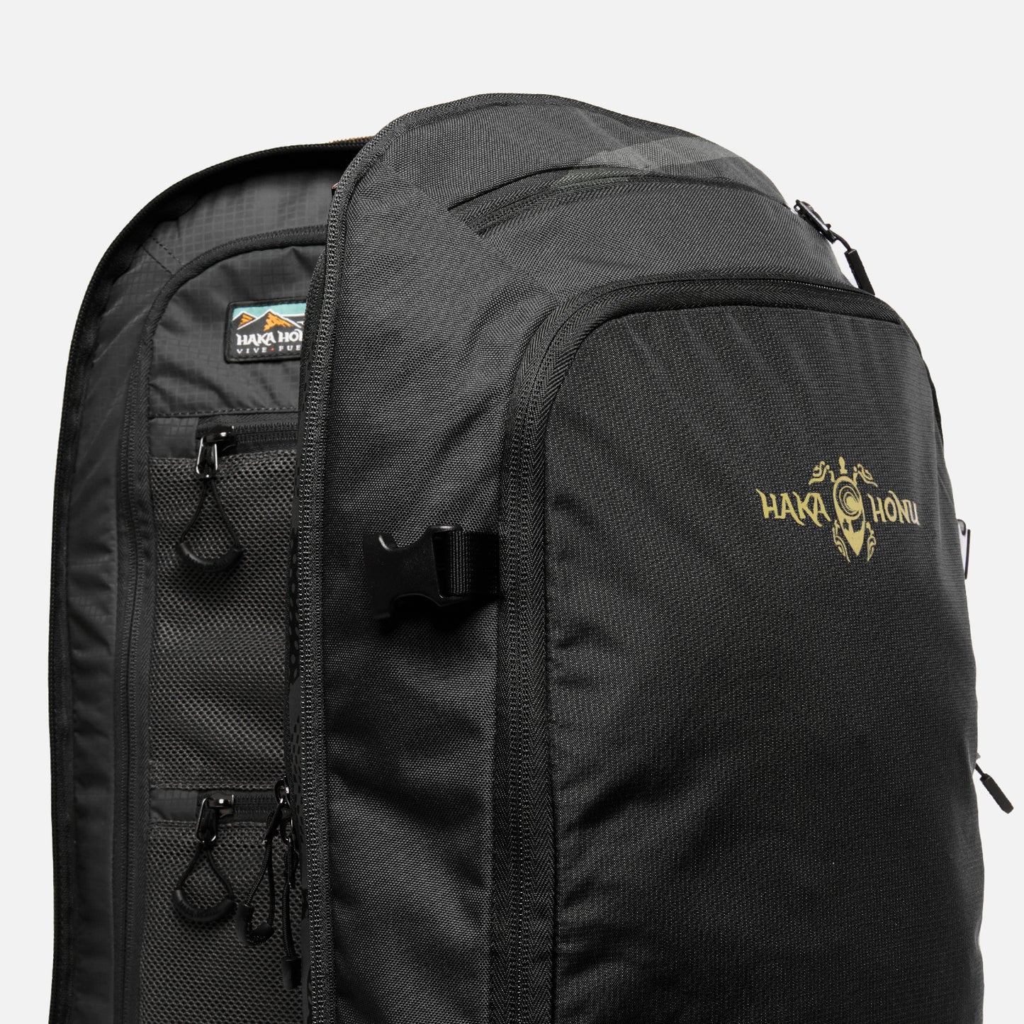 Mochila Viajera 35L Negro Haka Honu