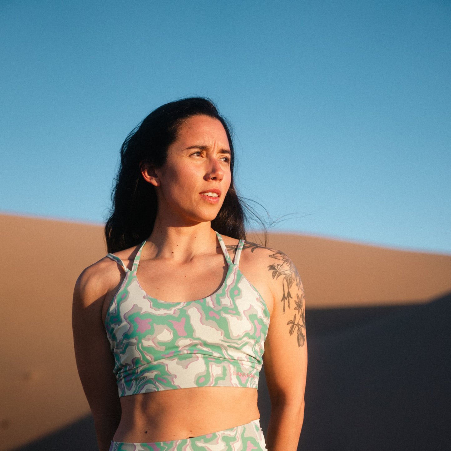 Peto Mujer Copihue Print Menta Haka Honu