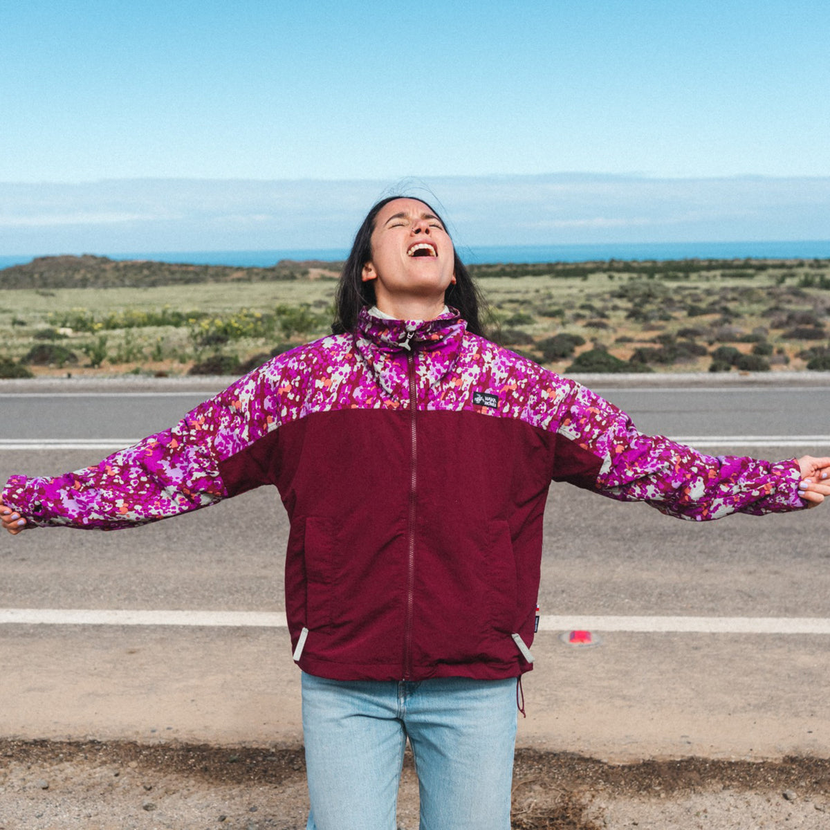 Chaqueta Mujer Hija Del Viento Burdeo Haka Honu