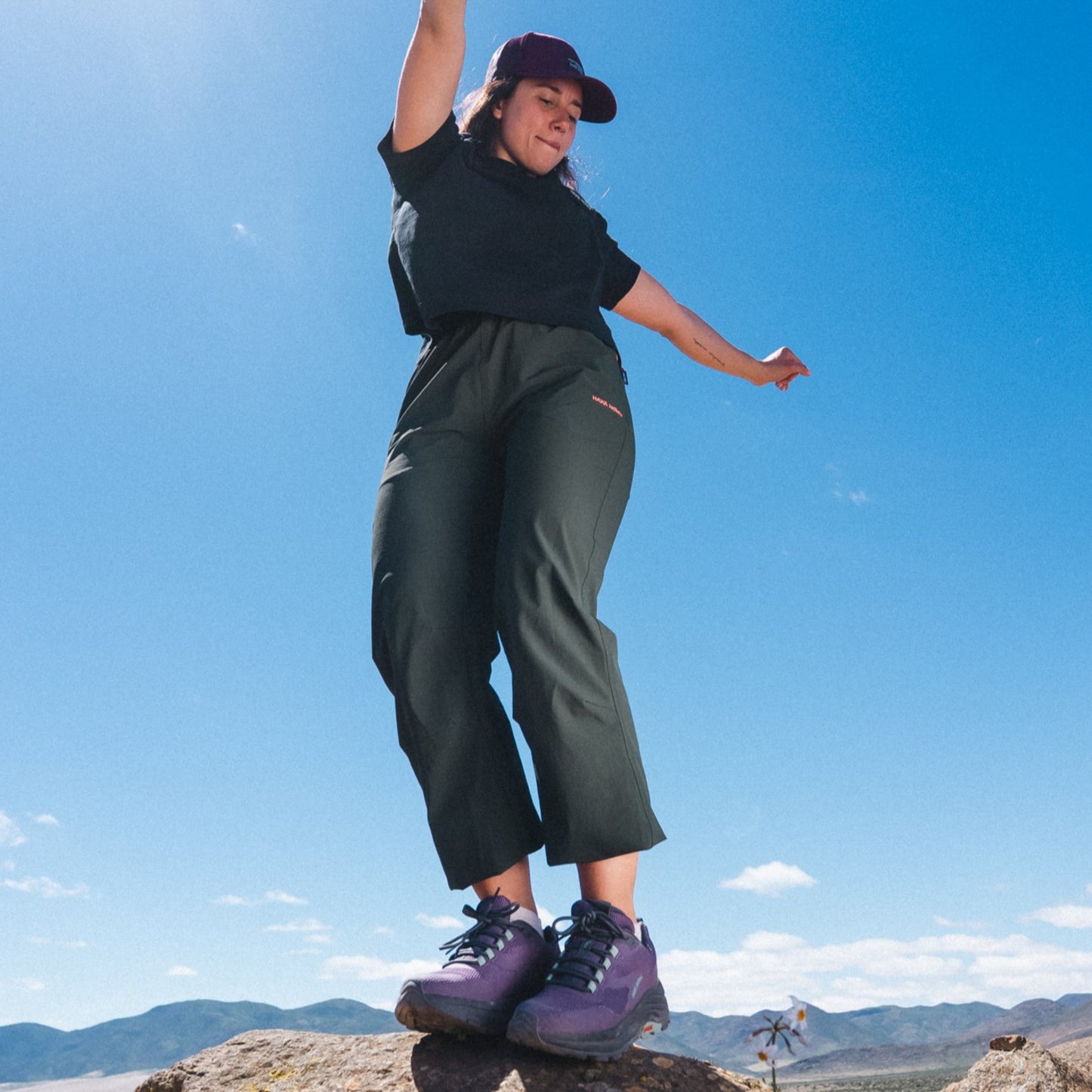 Pantalón Mujer Versatiro Verde Militar Haka Honu